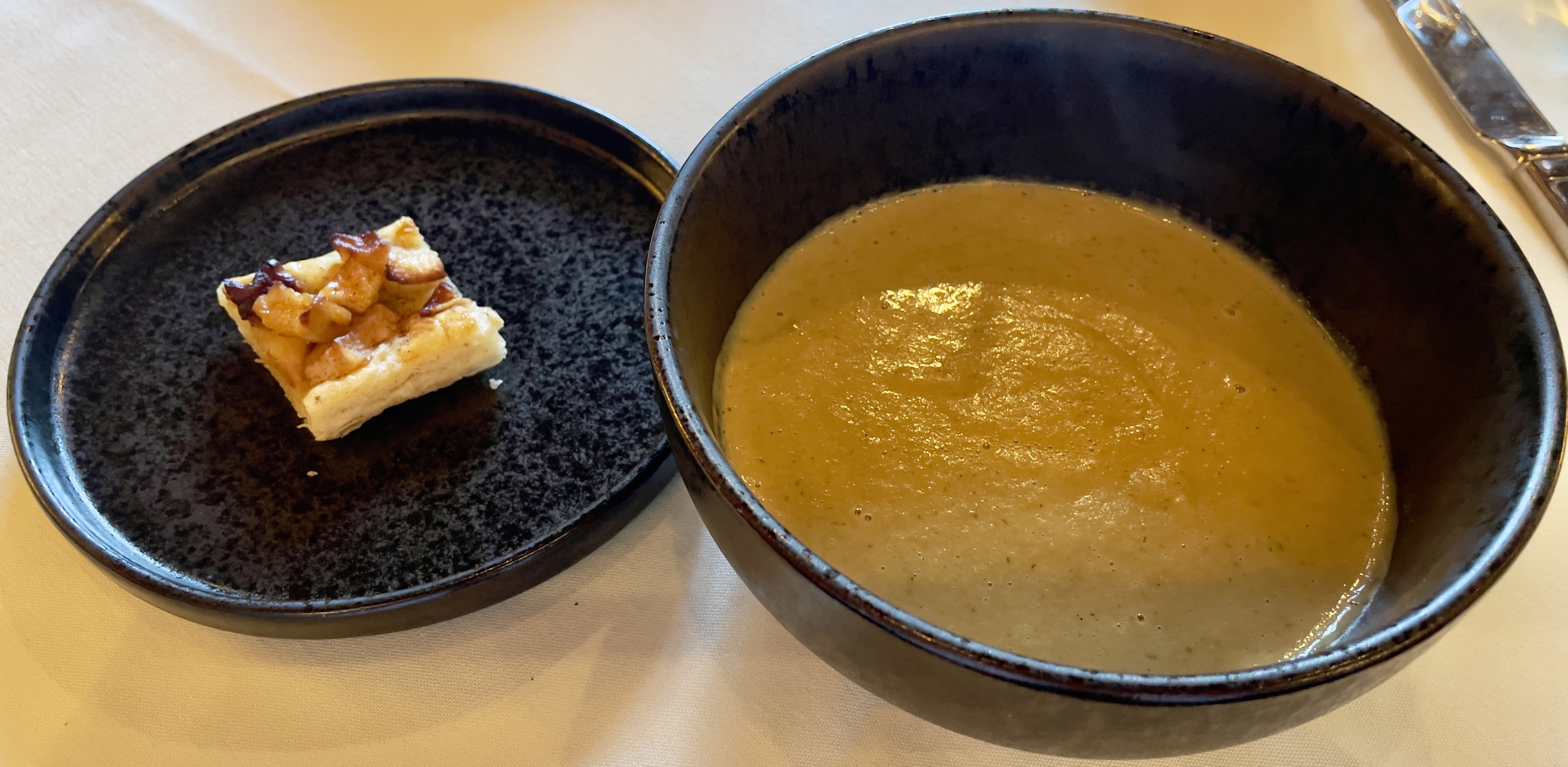 Seasonal Soup at the Tree Room: Fennel and green apples, served with puff pastry.